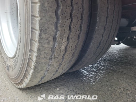 Kässbohrer 低装载半挂车