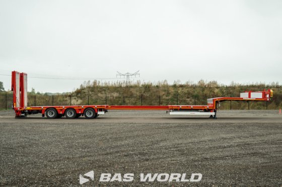 Kässbohrer 低装载半挂车