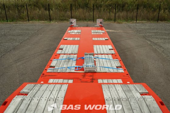 Kässbohrer 低装载半挂车