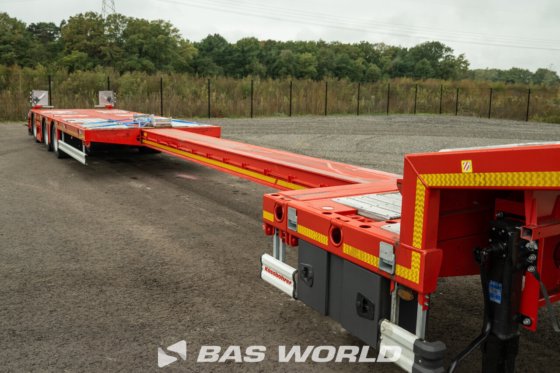 Kässbohrer 低装载半挂车