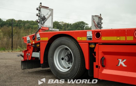 Kässbohrer 低装载半挂车