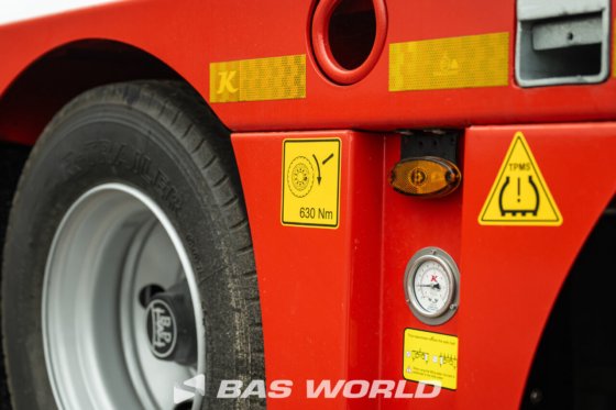 Kässbohrer 低装载半挂车