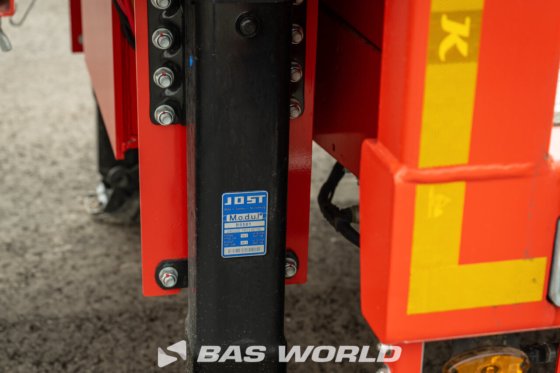 Kässbohrer 低装载半挂车