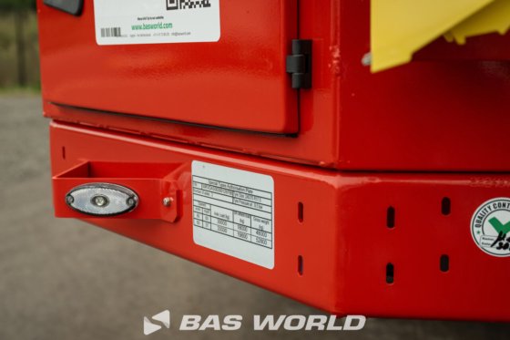 Kässbohrer 低装载半挂车