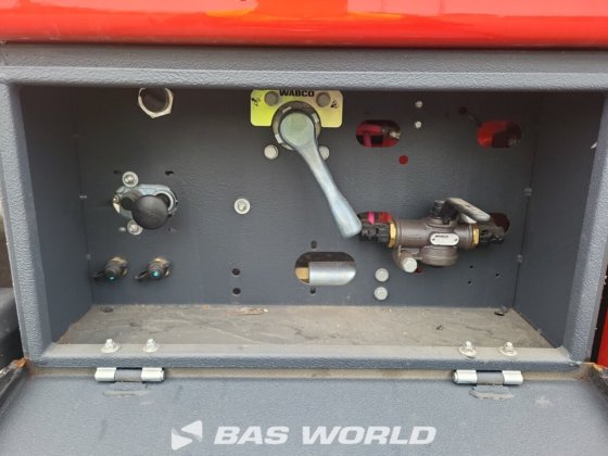 Kässbohrer 低装载半挂车