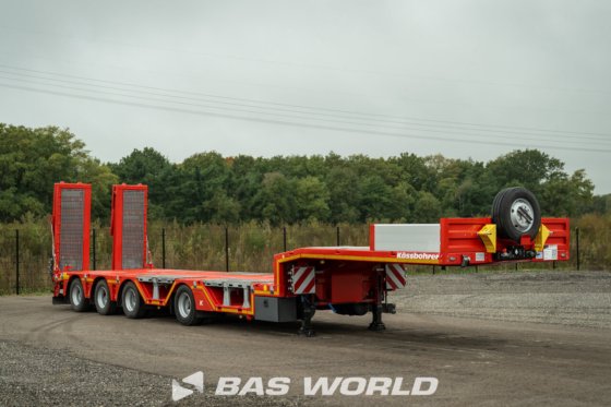 Kässbohrer LB4E 低装载机半挂车