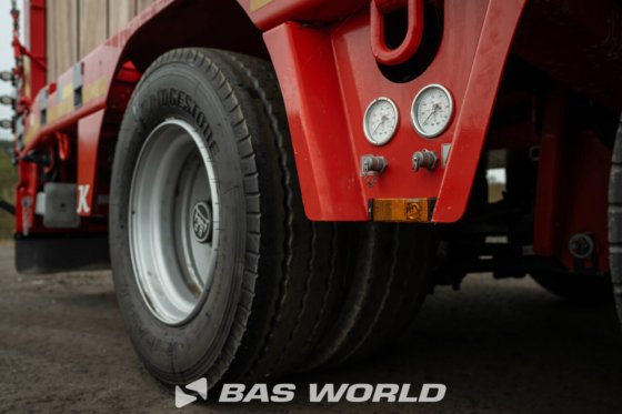 Kässbohrer 低装载半挂车