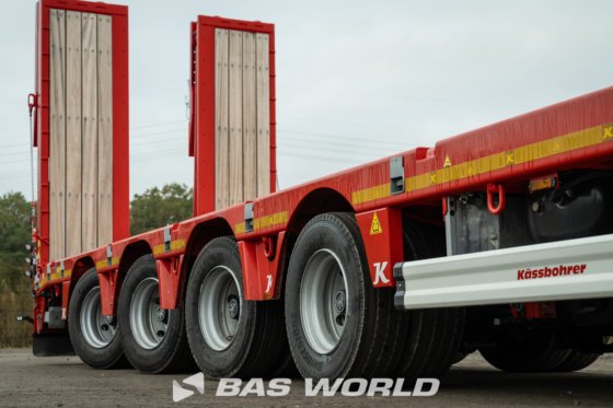 Kässbohrer 低装载半挂车
