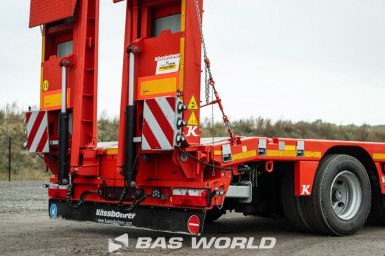 Kässbohrer 低装载半挂车