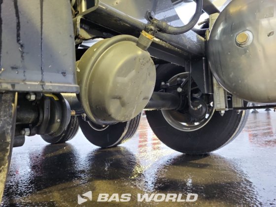 Kässbohrer 罐式半挂车