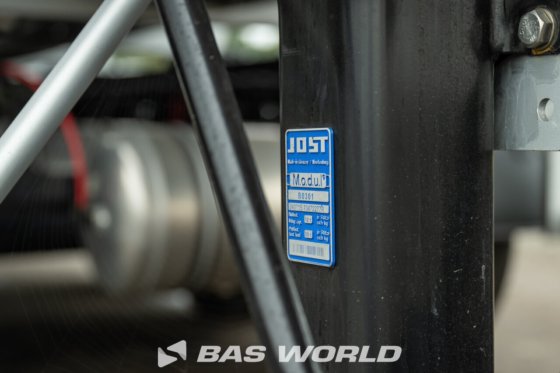 Kässbohrer 罐式半挂车