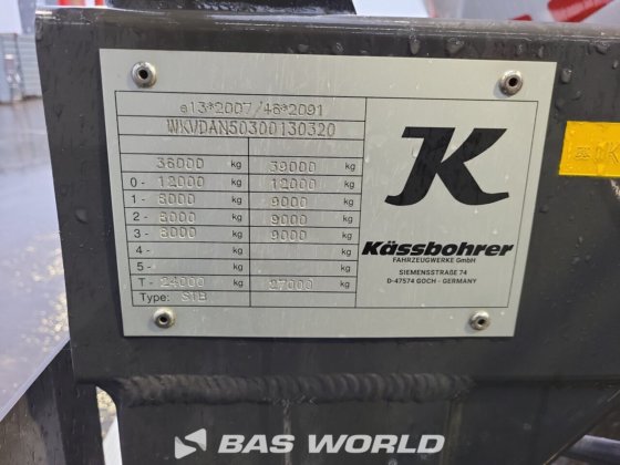 Kässbohrer 罐式半挂车