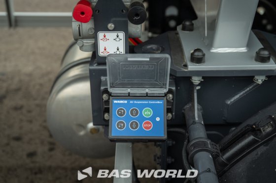 Kässbohrer 罐式半挂车