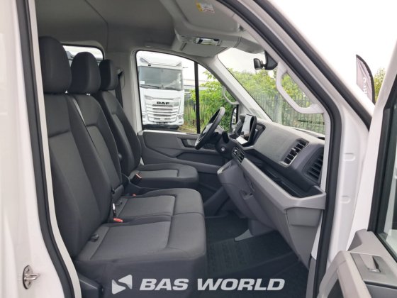 フォルクスワーゲン クラフター 177pk ティッパー