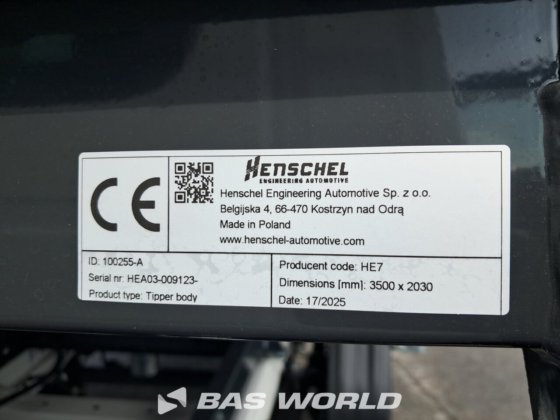 フォルクスワーゲン クラフター 177pk ティッパー