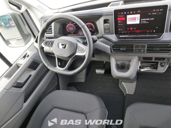 フォルクスワーゲン クラフター 177pk クローズドボックスバン