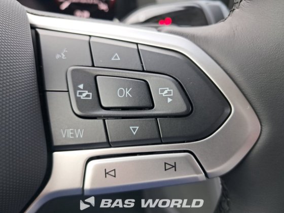 フォルクスワーゲン クラフター 177pk クローズドボックスバン