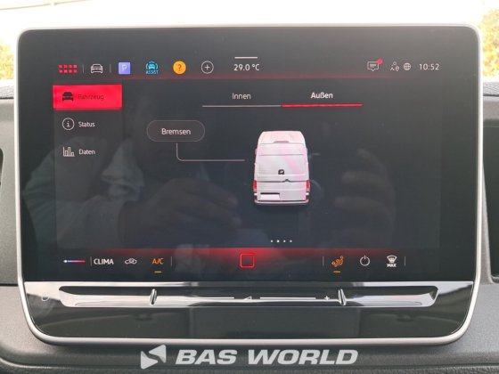 フォルクスワーゲン クラフター 177pk クローズドボックスバン