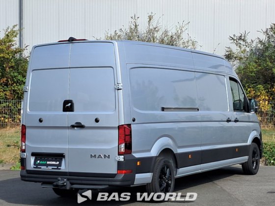 大众 Crafter 177pk 封闭箱式货车