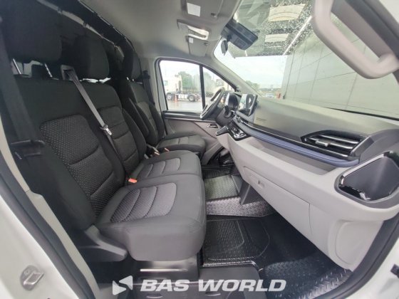 Maxus eDeliver 7 封闭箱式货车