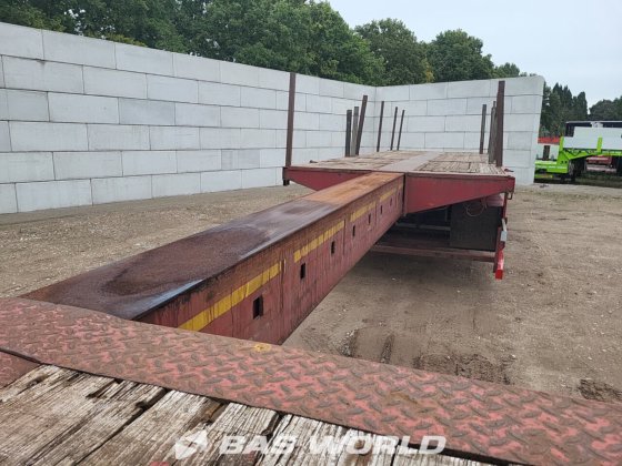 布罗休斯低装载半挂车