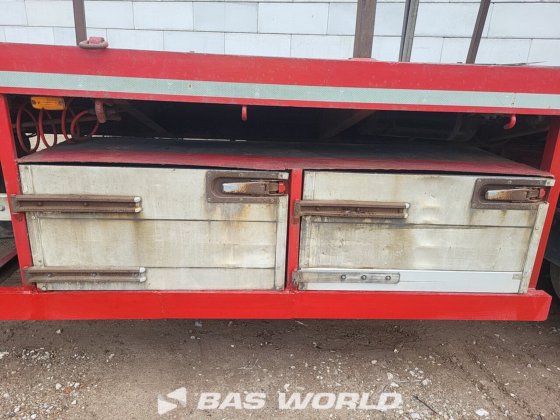 布罗休斯低装载半挂车