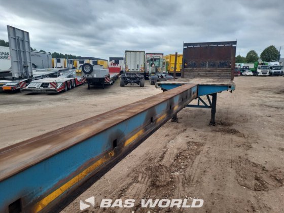 ヌートブーム ローローダー・セミトレーラー