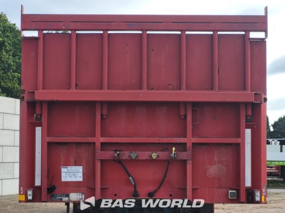 Nooteboom 低装载半挂车