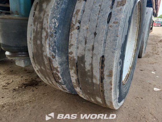 Nooteboom 低装载半挂车