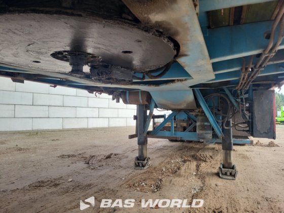 ヌートブーム ローローダー・セミトレーラー