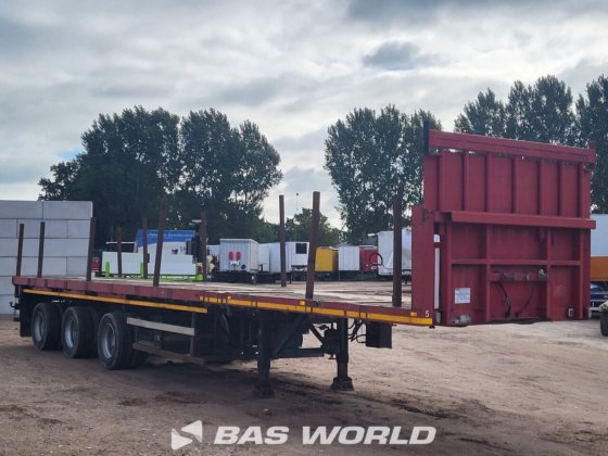 ヌートブーム ローローダー・セミトレーラー