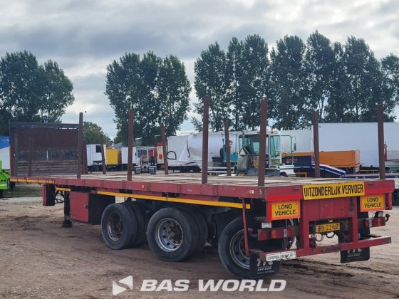 Nooteboom 低装载半挂车