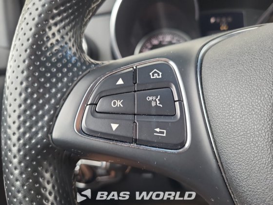 メルセデス X 250d ピックアップ