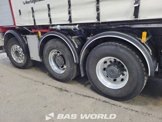 メルセデス アロックス 4951 10X4 ブレマット