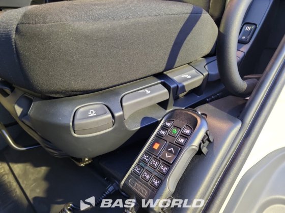 DAF CF 300 6X2 底盘卡车