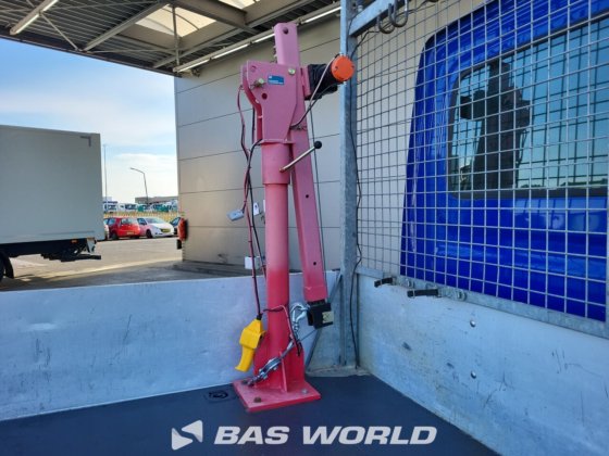 イヴェコ デイリー 70C17 ダンプカー