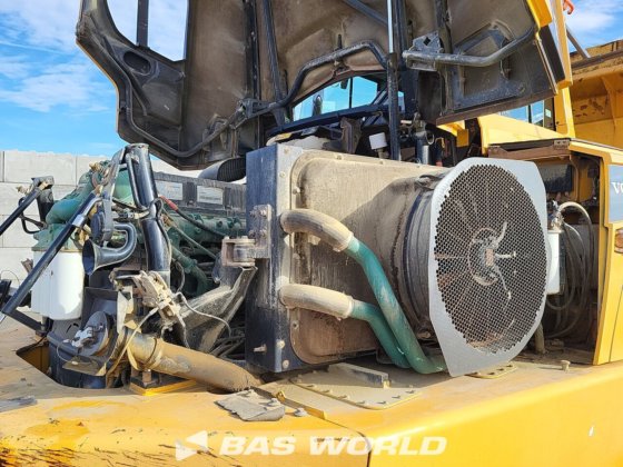 ボルボ A40 G ダンプトラック