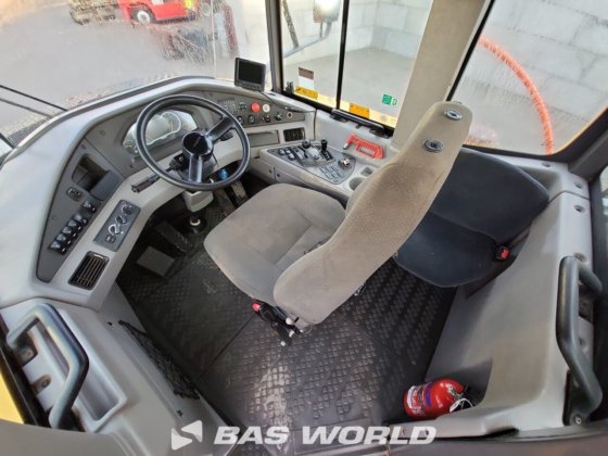 ボルボ A40 G ダンプトラック