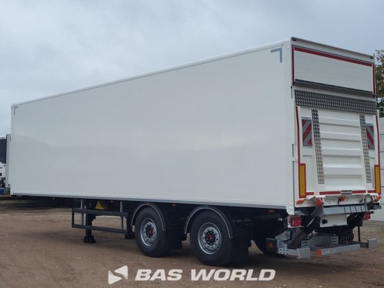 System Trailers 封闭箱式半拖车