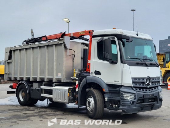 メルセデス アクトロス 1833 4X2 ギマ