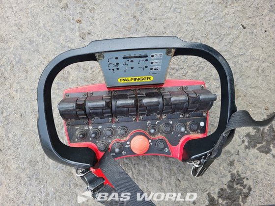 メルセデス アクトロス 1833 4X2 ギマ