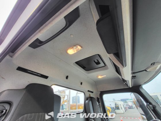 メルセデス アクトロス 1833 4X2 ギマ