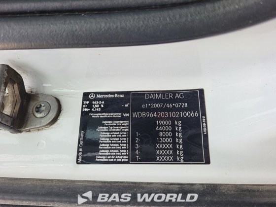 メルセデス アクトロス 1833 4X2 ギマ