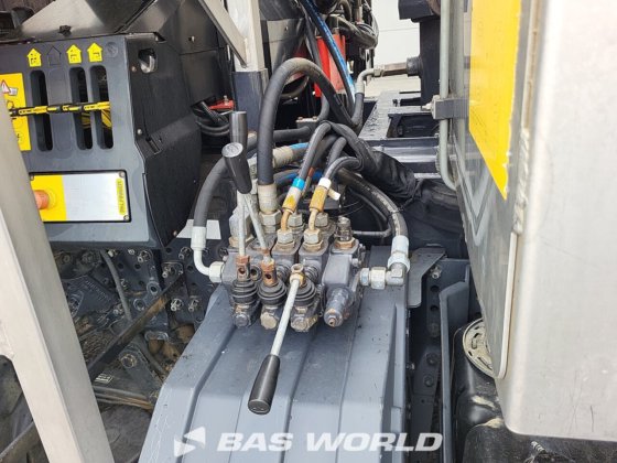 メルセデス アクトロス 1833 4X2 ギマ