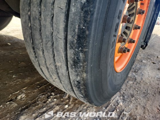 ランベレ冷蔵セミトレーラー