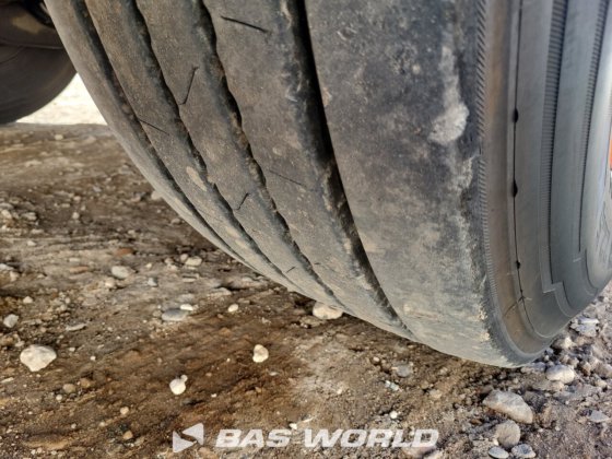 ランベレ冷蔵セミトレーラー