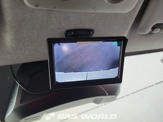 イヴェコ・デイリー 35S14 クローズド・ボックス・バン