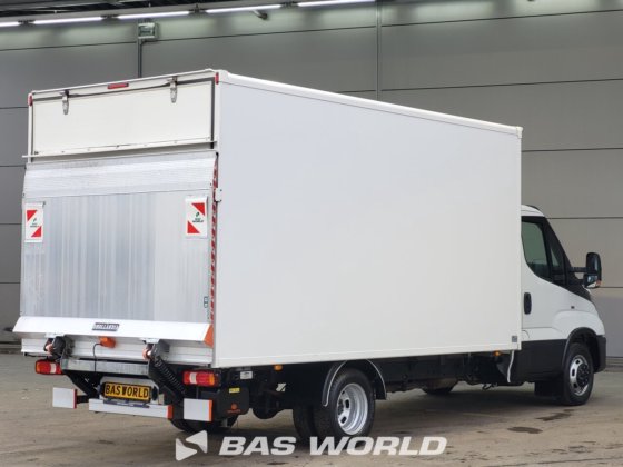 イヴェコ・デイリー 35C16 ボックスボディ