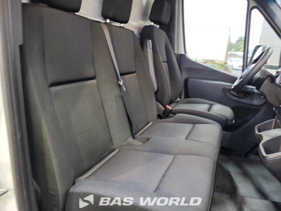 メルセデス スプリンター 514 CDI ボックスボディ