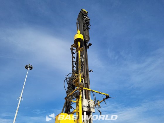 アトラスコプコROC D7-01 明かり用ドリルリグ